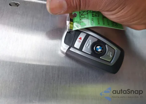 2014 BMW Alpina B7 из США, поврежденный, VIN WBAYE8C57ED134799